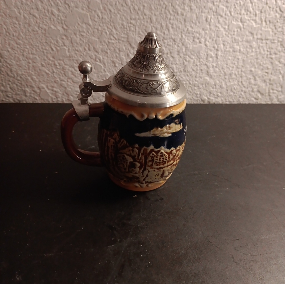 GORGEOUS Gerz Germany 4" Miniature Beer Stein.